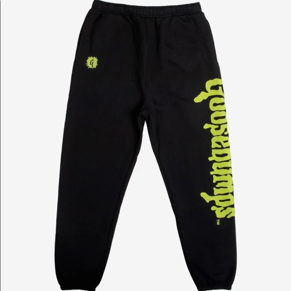 GOOSEBUMPS GLOW LOGO BLACK SWEATPANTS